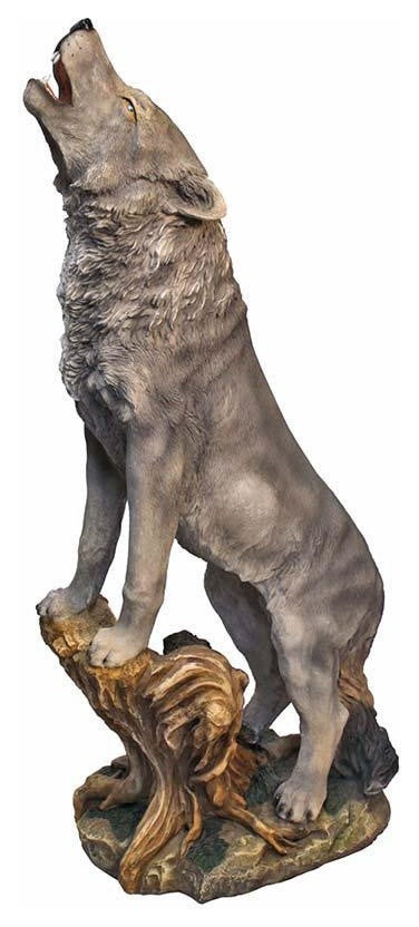 Lone Wolf Garden Statue