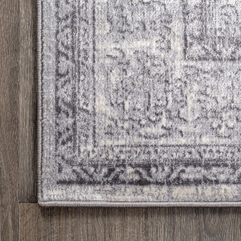 Mughal Ornate Medallion Traditional Area Rug, Gray, 5 X 8