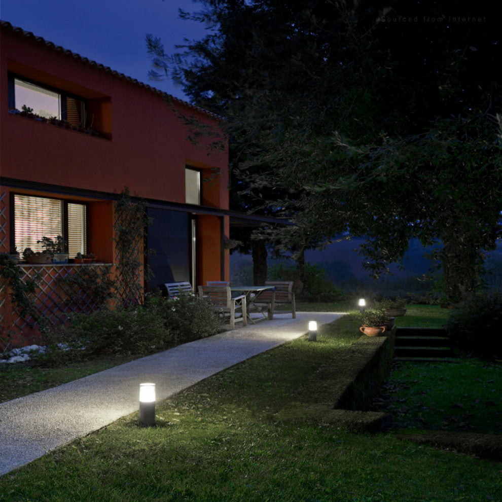 Leonlite Stille 8-Pack 5W Waterproof LED Pathway Light, Matte Black, 4000k Cool White