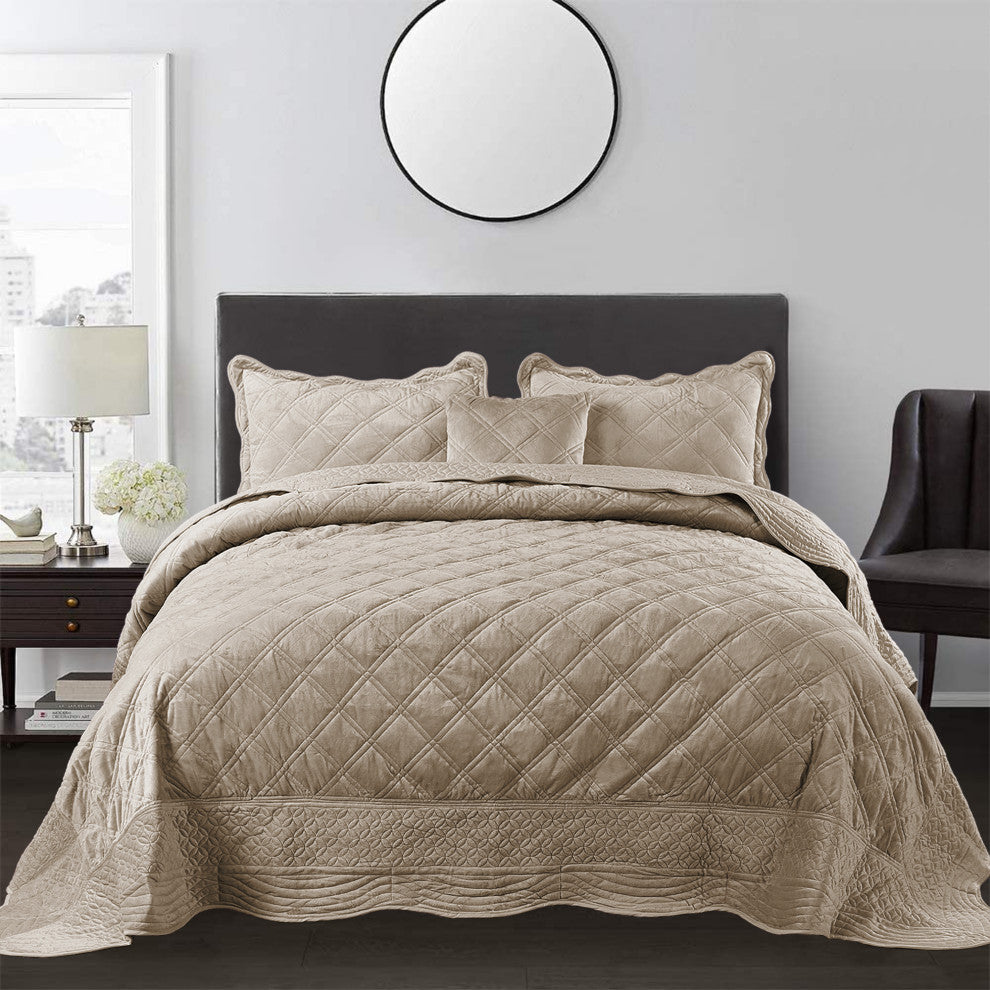 Supersoft Microplush Quilted 4-Piece Bed Spread Set, Oatmeal, Queen