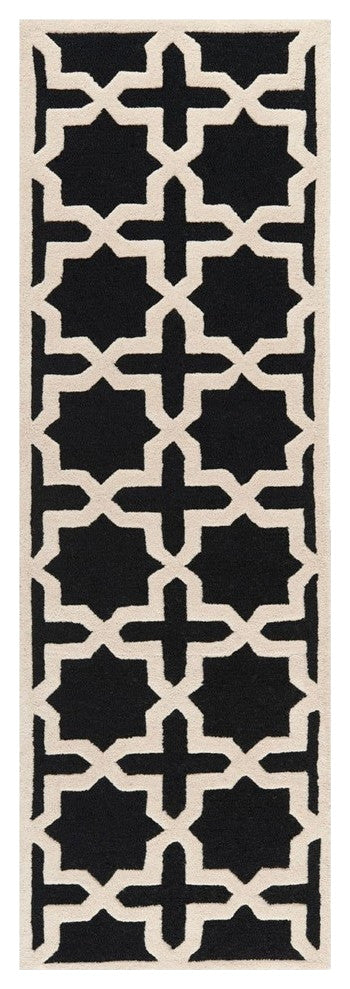 Safavieh Cambridge CAM125E 4' Square Black Rug