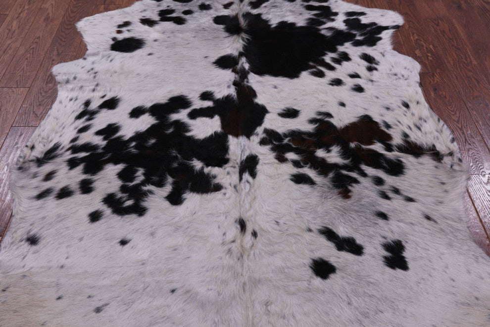 7' 1" X 5' 8" Natural Cowhide Rug C2403