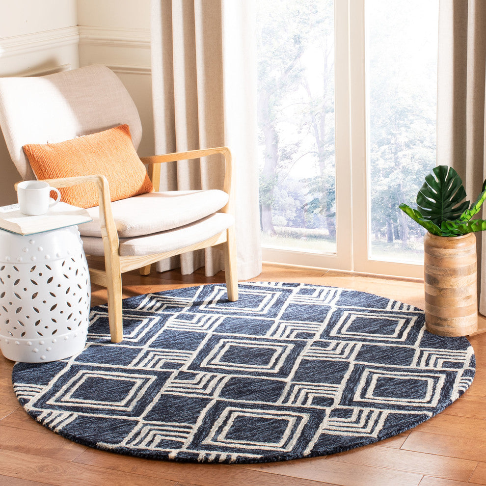 Safavieh Micro-Loop Collection MLP154 Rug, Navy/Ivory, 5' Round