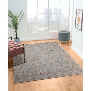Manor Sarouk Area Rug - Silver, 3'x4'11"