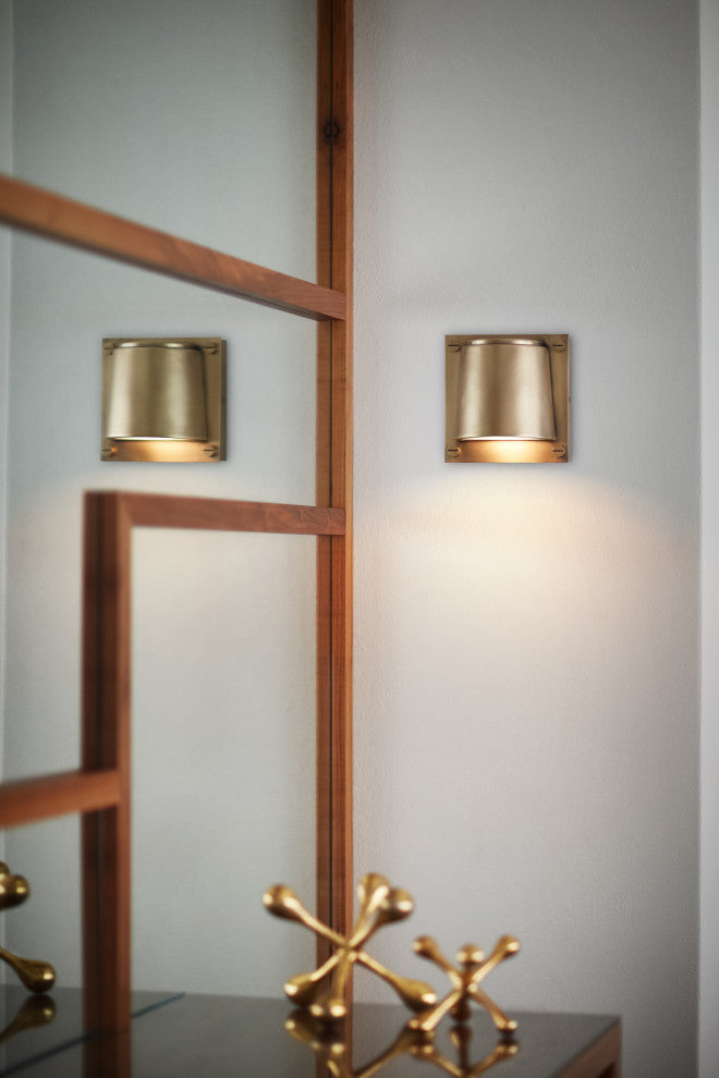 Hinkley Scout 6.75" Single LED Light Wall Sconce, Heritage Brass