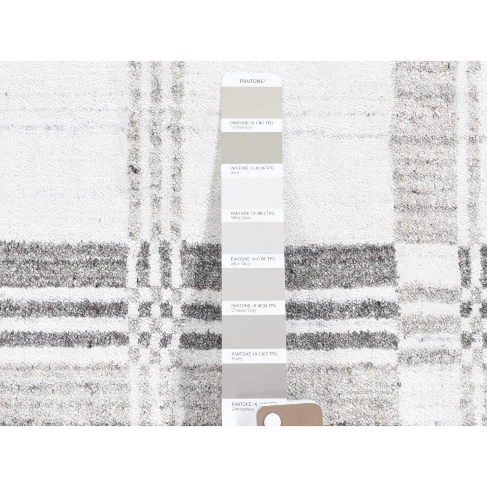 Ivory/Gray Hand Loomed Modern Plaid Design 100% Wool Mat Oriental Rug, 2'x3'