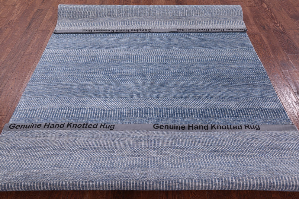 6' 1" X 9' 5" Savannah Grass Hand-Knotted Wool and Silk Rug Q11409