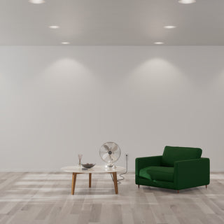 Hunter Classic Brushed Nickel 4-Blade Oscillating 3-speed Desk Fan