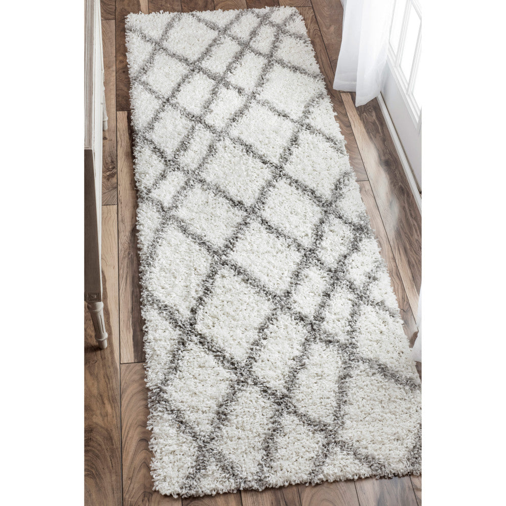 Nuloom Beyazit Machine-Made Easy Shag Rug, White 2'8"x8'Runner