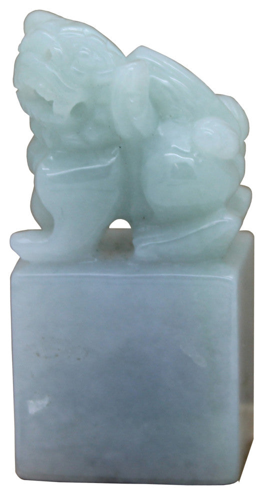 Detail Carved Natural Jade Chinese Table Top Small Foo Dog Statue