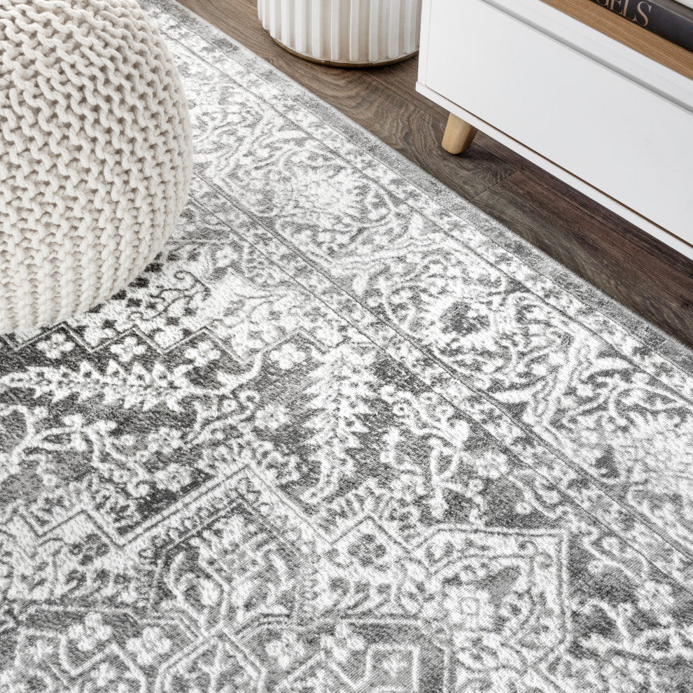 Modern Persian Vintage Medallion Light Grey 5' x 8' Area Rug