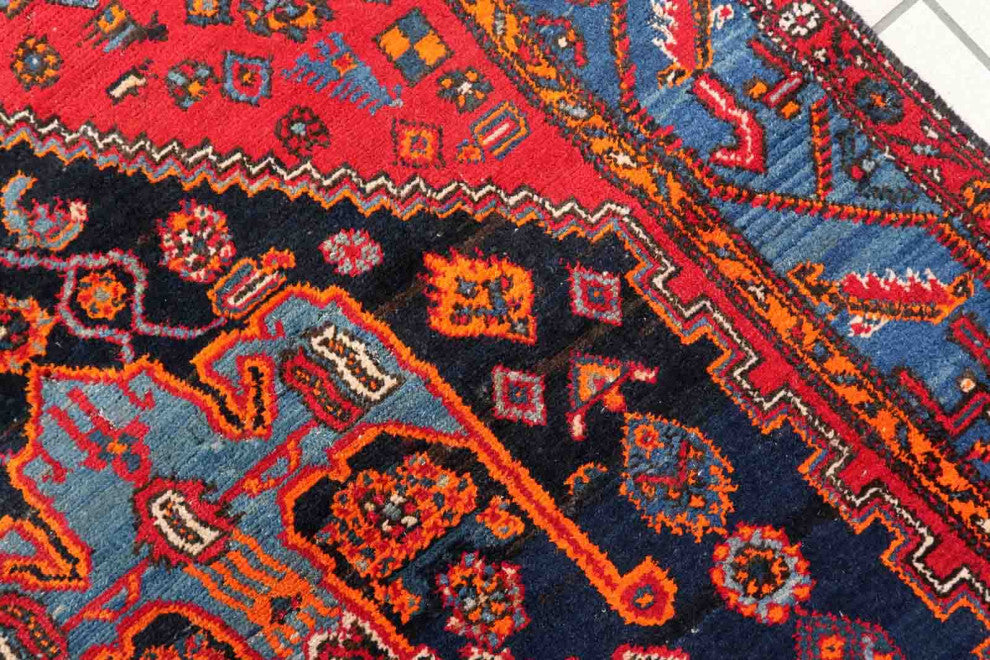 Handmade Vintage Persian Hamadan Rug 4.3'x6.4', 133cmx196cm 1950s