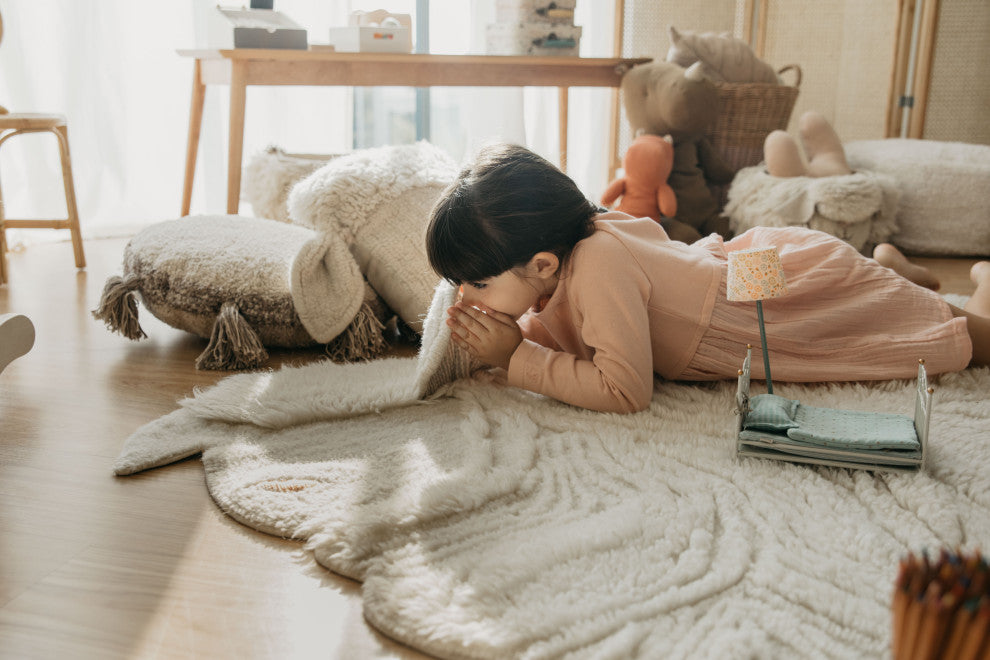 Pink Nose Sheep Woolable Rug