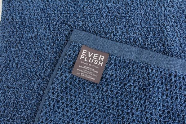 Everplush Quick Dry Diamond Jacquard Bath Towel, Set of 2, Navy Blue