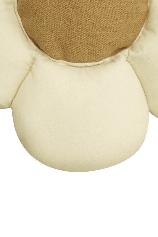 Little Daisy Cushion