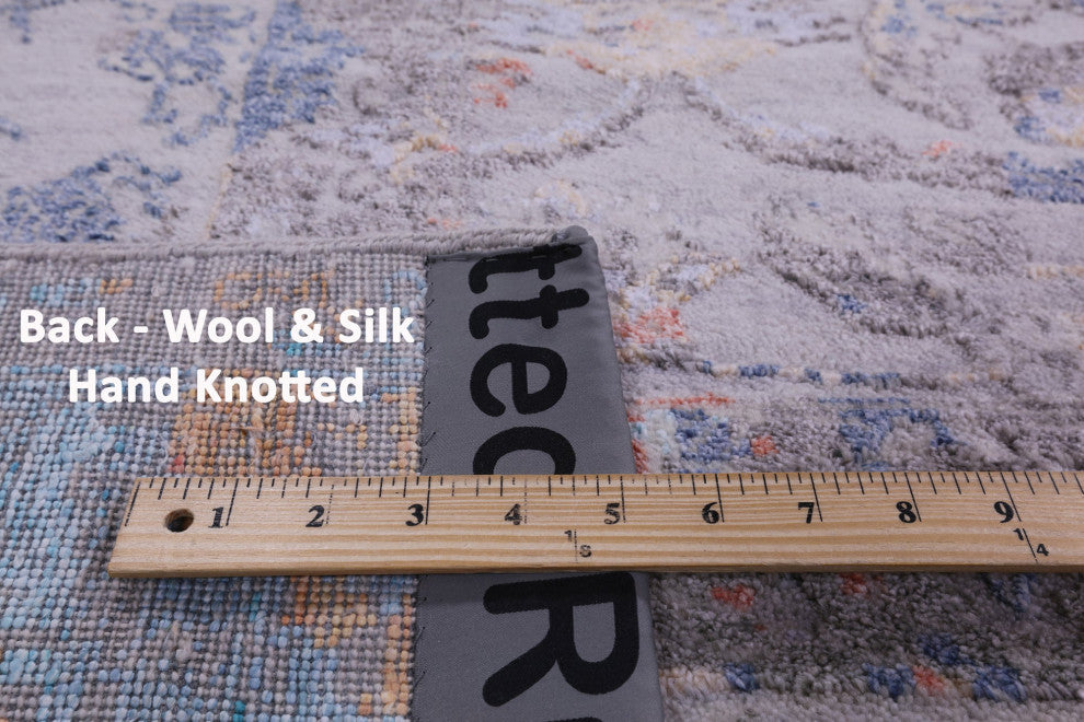 9' 0" X 11' 11" Wool & Silk Persian Handmade Rug - Q13512