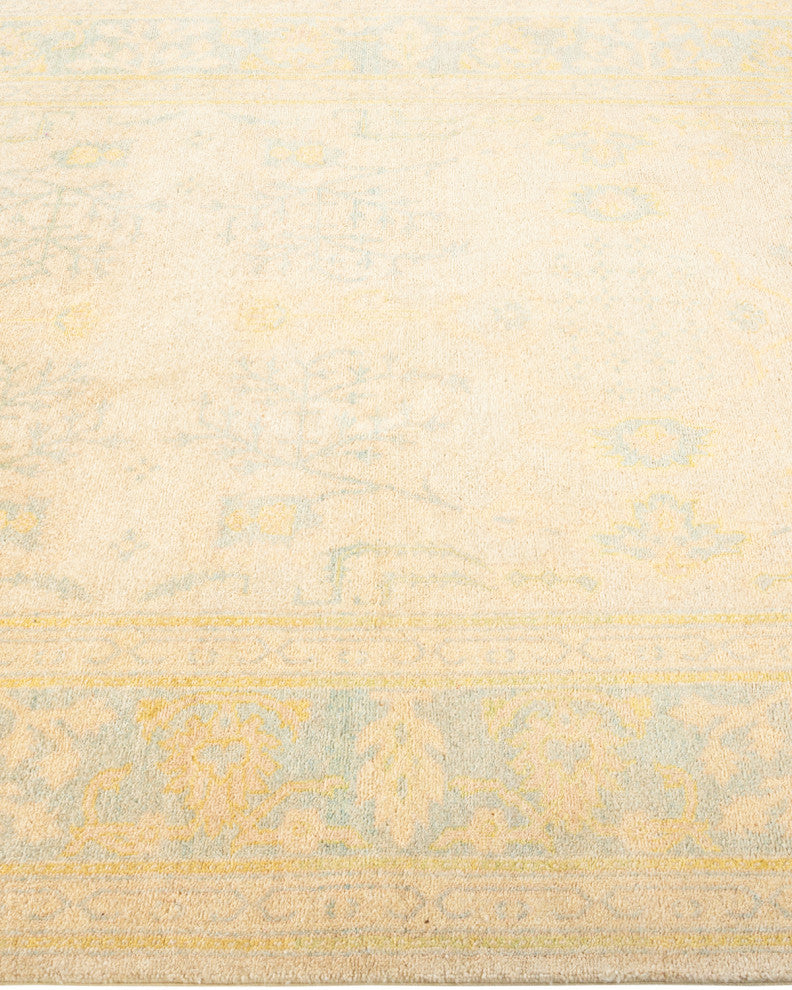 Eclectic, One-of-a-Kind Hand-Knotted Area Rug Ivory, 5'3"x8'0"