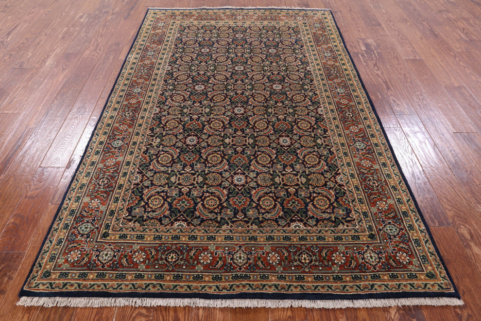4' 11" X 7' 9" Handmade Persian Hill Herati Wool Rug Q7163