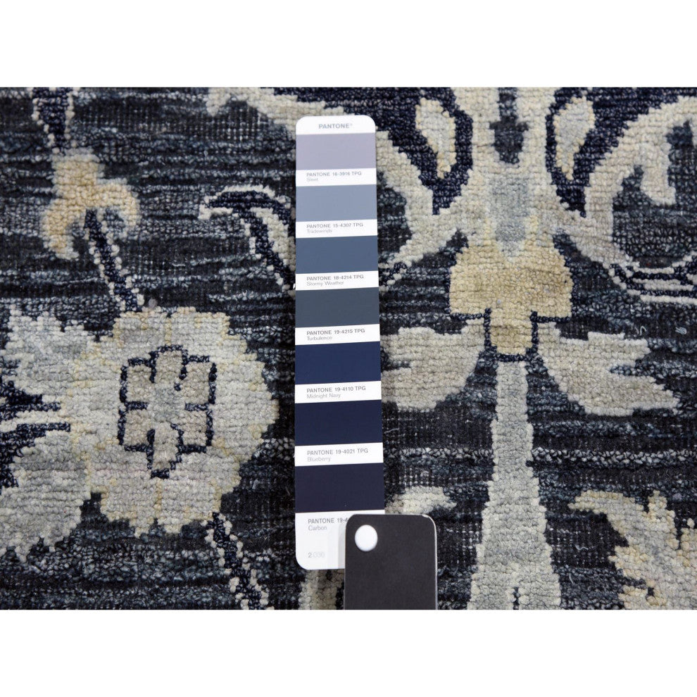 Gray/Blue Tulip and Large Blossom Textured Wool Hand Knotted Rug, 8'2"x10'0"