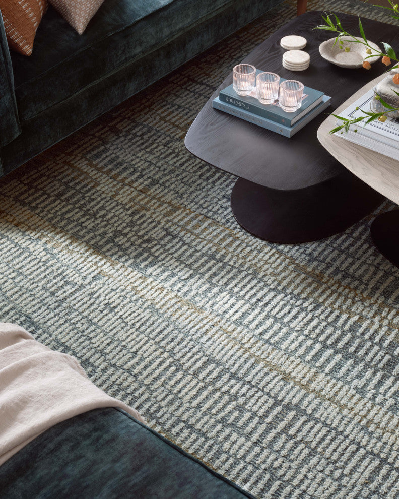 Loloi Elias Ocean / Oatmeal 5'-0" x 7'-6" Accent Rug