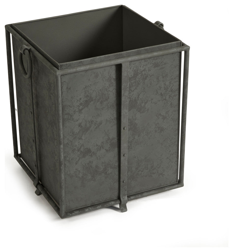 Callahan Square Planter