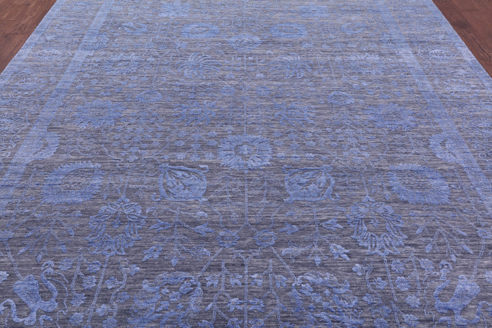 9' 0" X 12' 2" Handmade Wool & Silk Persian Rug - Q15827