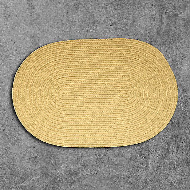 Colonial Mills Boca Raton BR34 Pale Banana Indoor/Outdoor Area Rug, Oval 2'x10'