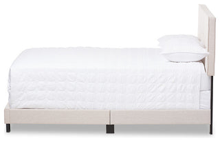 Full bed shown on white background; complete product visible.