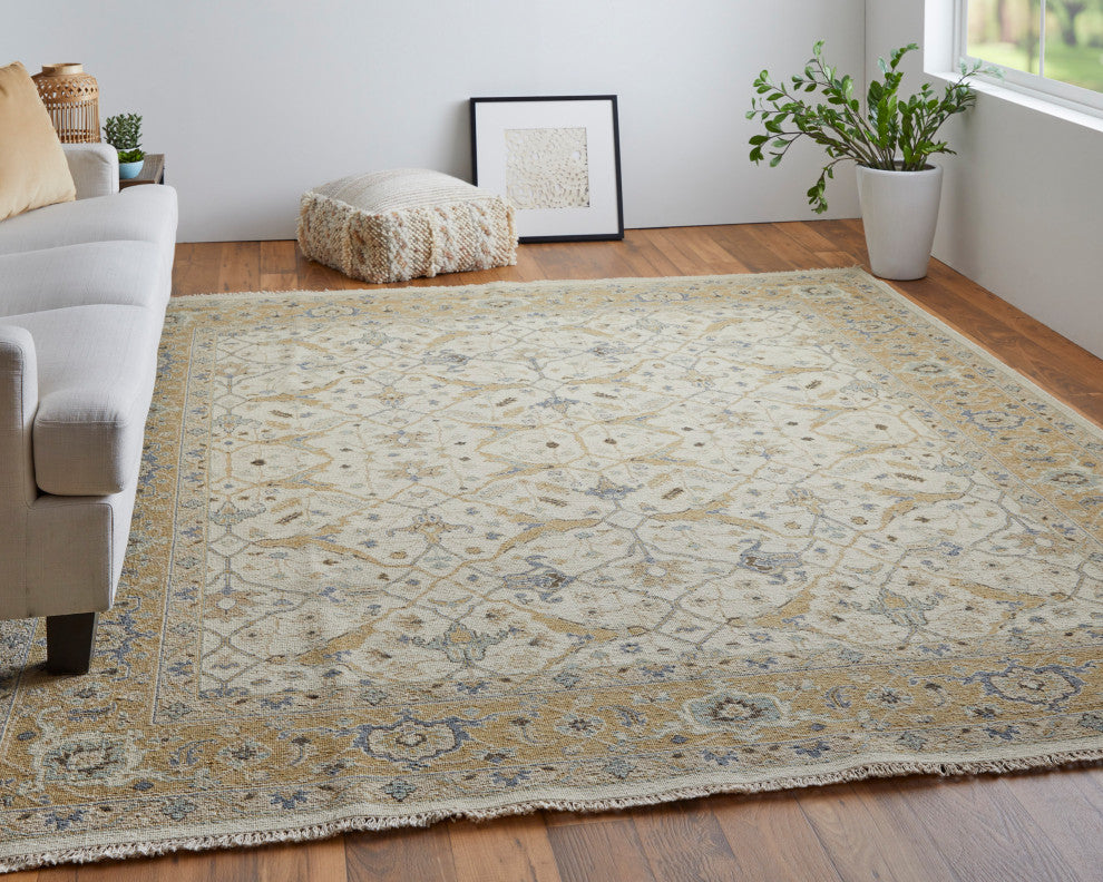 Aleska Traditional Oriental, Ivory/Gold, 2'6"x12' Runner