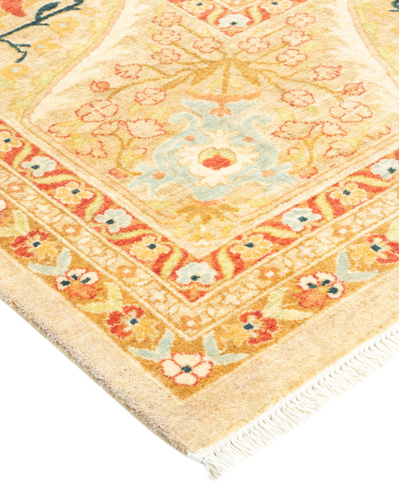 Jordyn, One-of-a-Kind Hand-Knotted Area Rug Ivory, 8'2"x10'1"