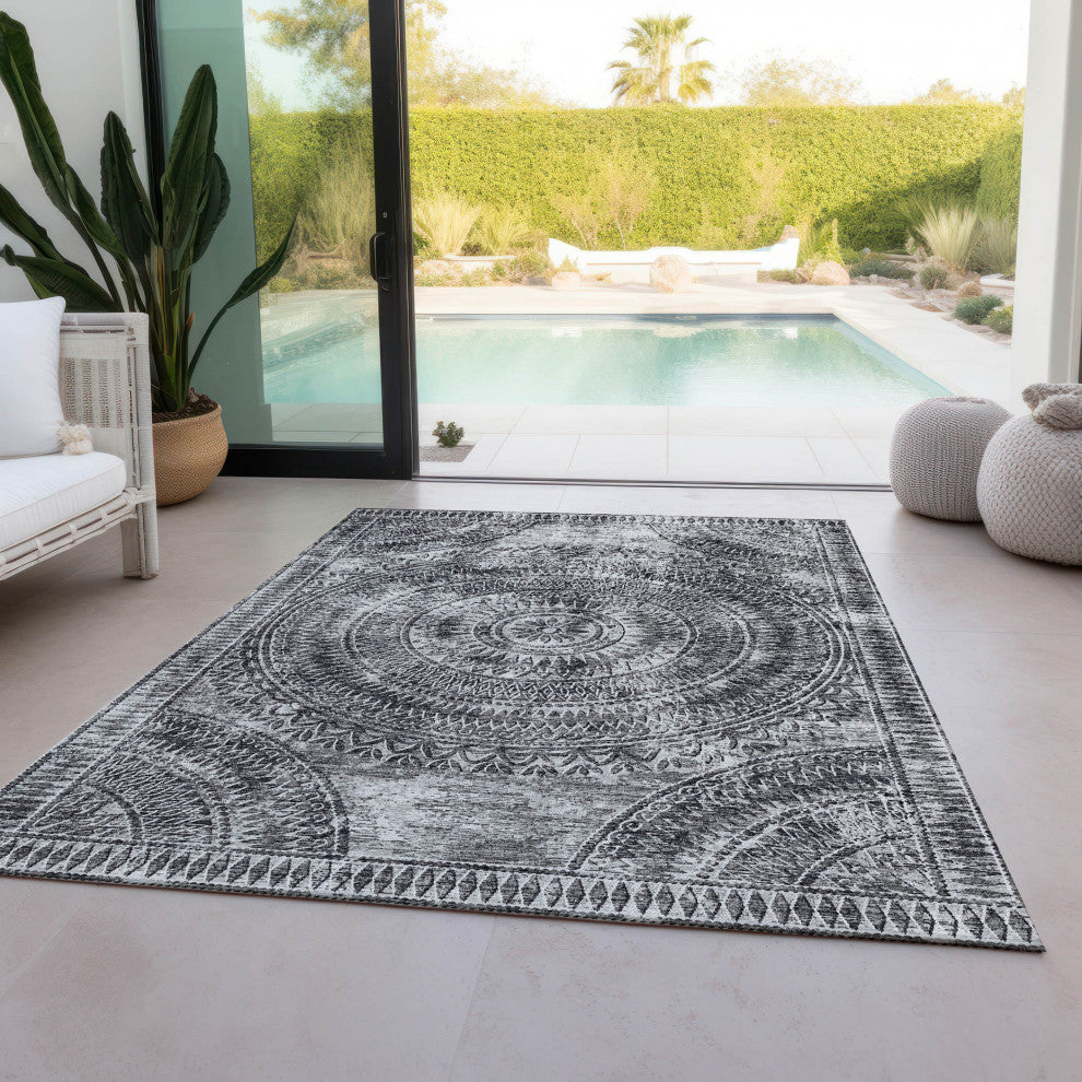 Indoor/Outdoor Sedona SN7 Pewter Machine Washable 8' x 10' Rug