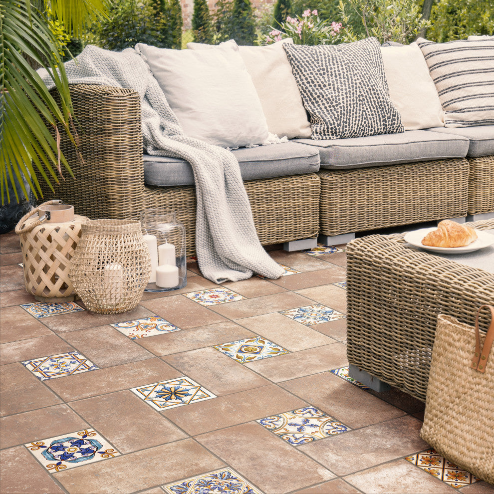 Toscana Spirale Montalcino with Giotto Deco Porcelain Floor and Wall Tile