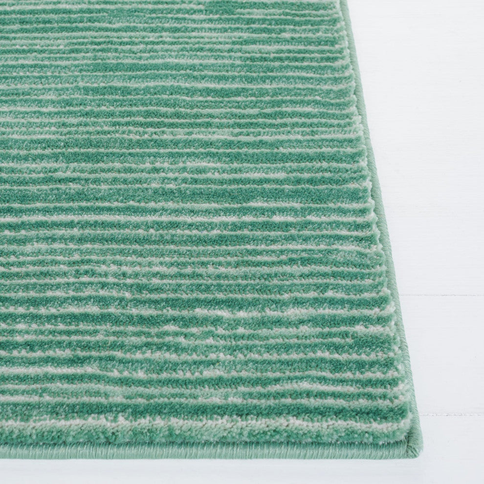 Safavieh Vision Vsn606X Solid Color Rug, Light Green, 6'7"x6'7" Round
