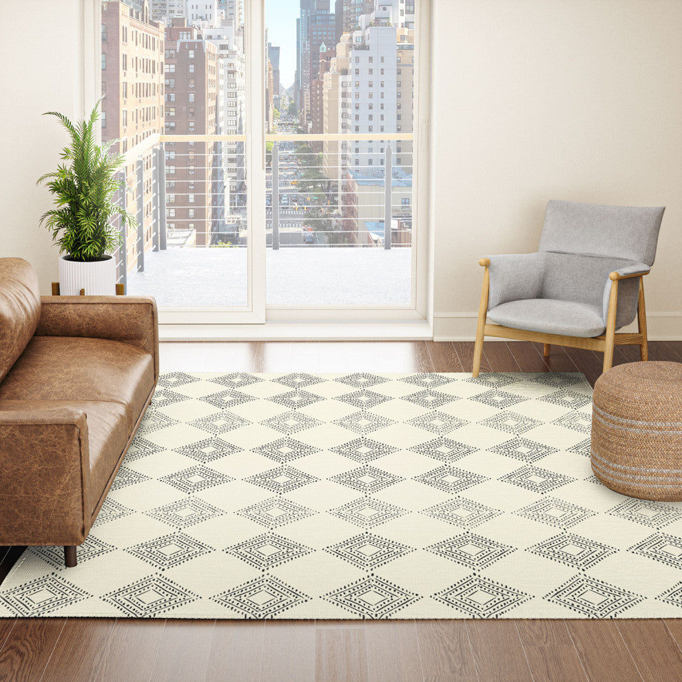 Schatzi Brown Nora Fancy Diamond Beige Area Rug
