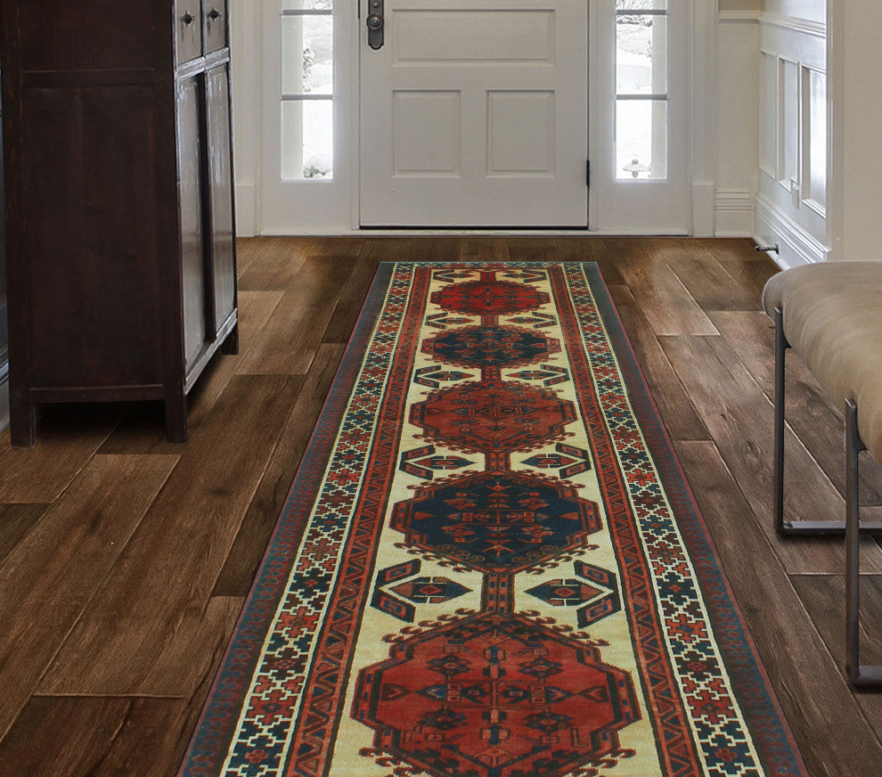 Fine Vintage Distressed Hunt Rust/Beige Runner, 3'0x10'5
