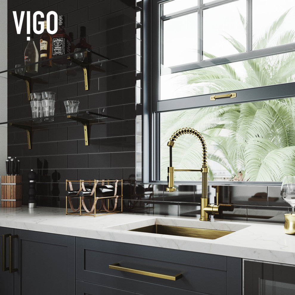 VIGO Edison 19" H Single Handle Pull-Down Sprayer Kitchen Faucet, Matte Brushed Gold, No Sensor, Without Extras