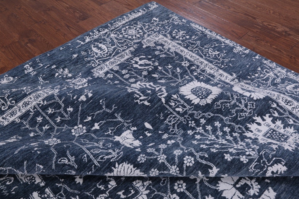Handmade Persian Wool and Silk Rug 8' 0" X 9' 8" Q6273