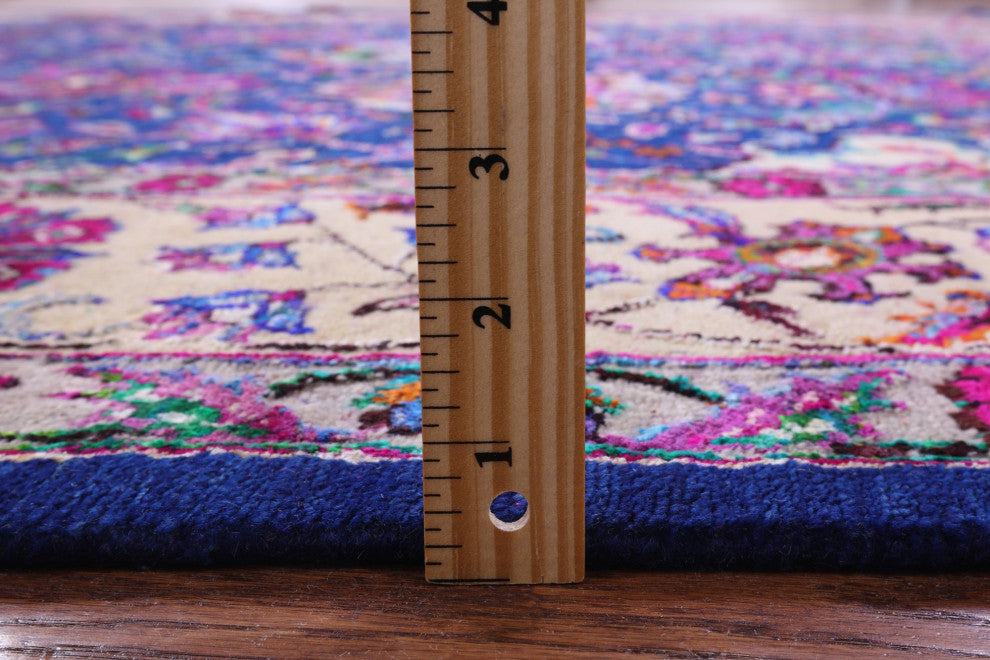 Persian Wool & Silk Handmade Rug 7' 8" X 9' 10" - Q13734