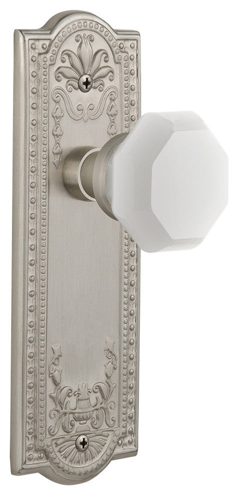 Meadows Plate Passage Waldorf White Milk Glass Knob, Satin Nickel
