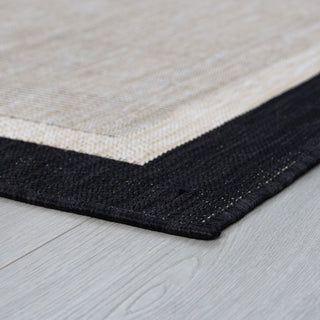 Dania Transitional Solid Border Black/Cream Round Indoor/Outdoor Area Rug, 5'