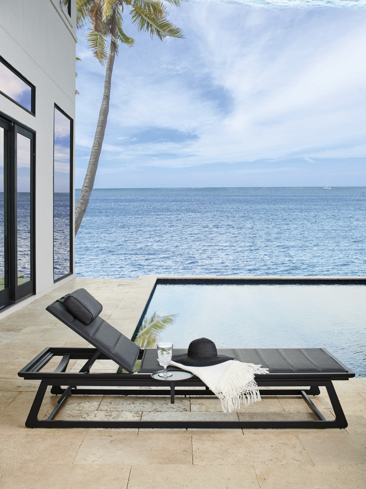 Chaise Lounge