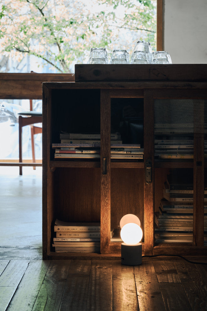 CASTLE MUSE Table Lamp