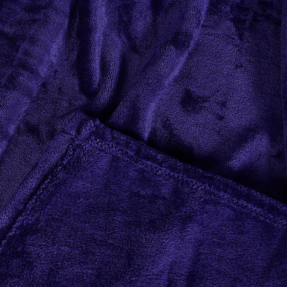Christmas Solid Flannel Fleece Blanket, Blue, Twin