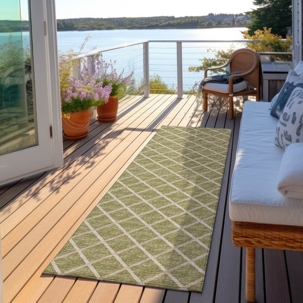 Indoor/Outdoor York YO1 Aloe Machine Washable 2'3" x 10' Rug