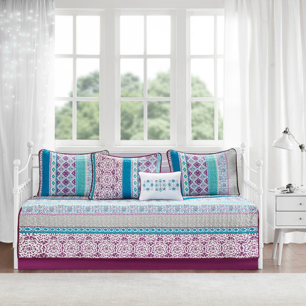 Intelligent Design Joni 6 Piece Boho Reversible Daybed Set, Purple