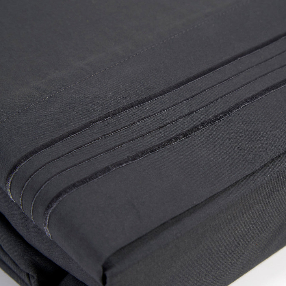 Linum Home Textiles 1800 TC Brushed Microfiber Sheet Set with 4 Line Embroidery