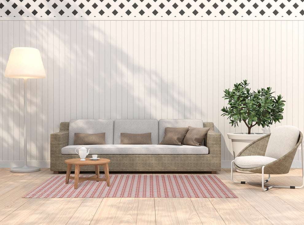 Rattan Geometric Indoor/Outdoor Rug