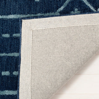 Safavieh Himalaya Collection HIM903 Rug, Navy/Silver, 8'x10'