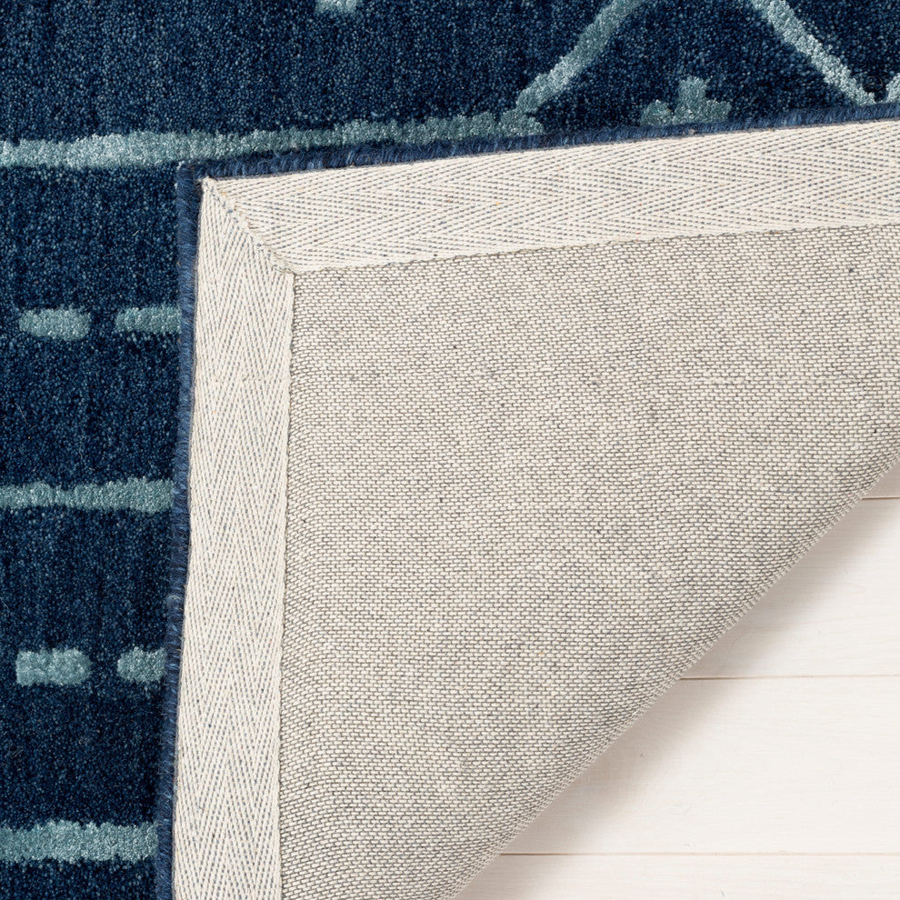 Safavieh Himalaya Collection HIM903 Rug, Navy/Silver, 8'x10'