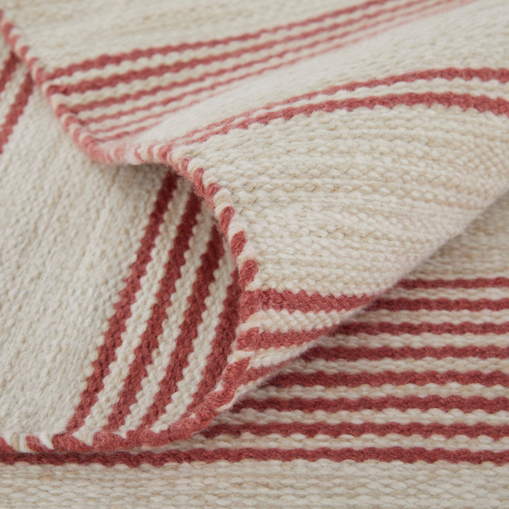 Weave & Wander Granberg Eco-Friendly PET Rug, Red, 4' X 6'